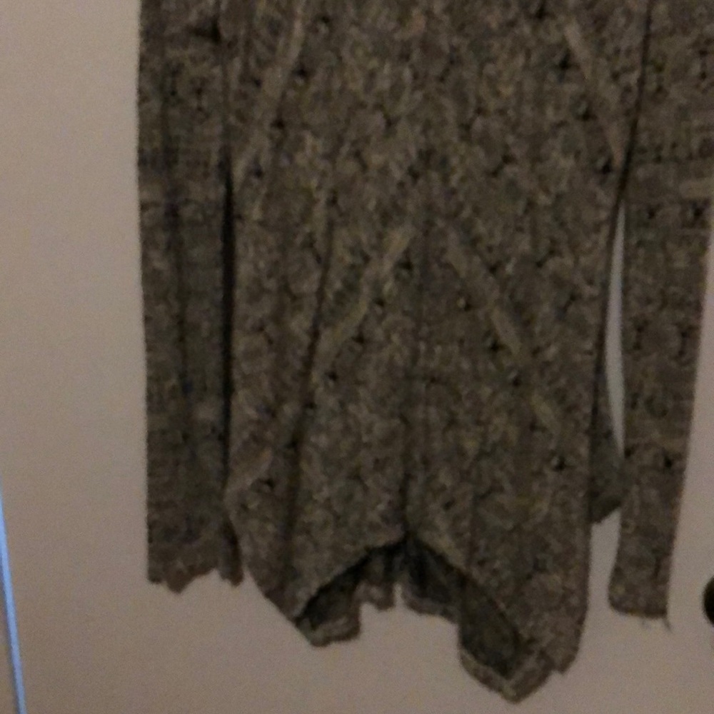 Sweater - Picture 2 of 2